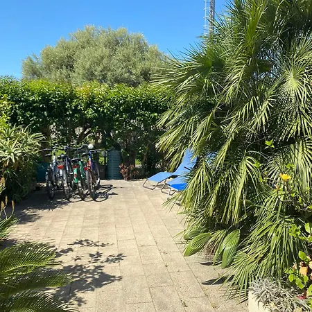 Casa Solidea * سان تيودورو