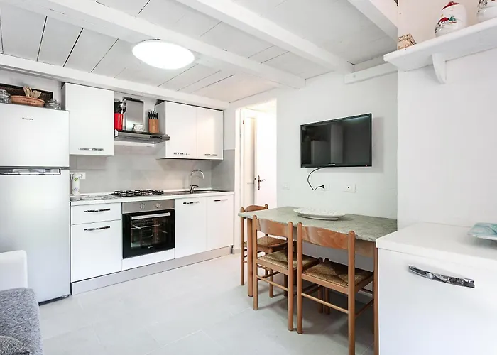 Casa Solidea بيت للعطل