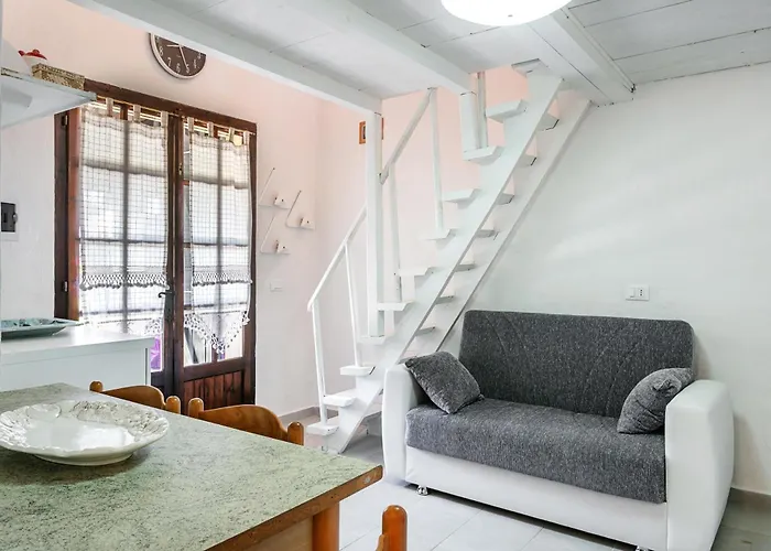 Casa Solidea بيت للعطل *