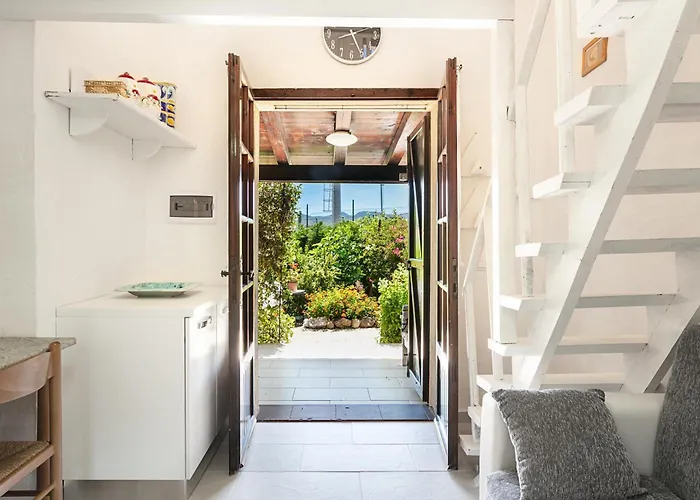 Casa Solidea سان تيودورو