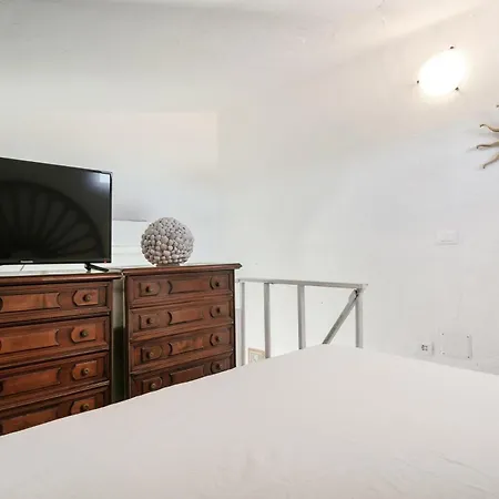 Holiday home Casa Solidea *